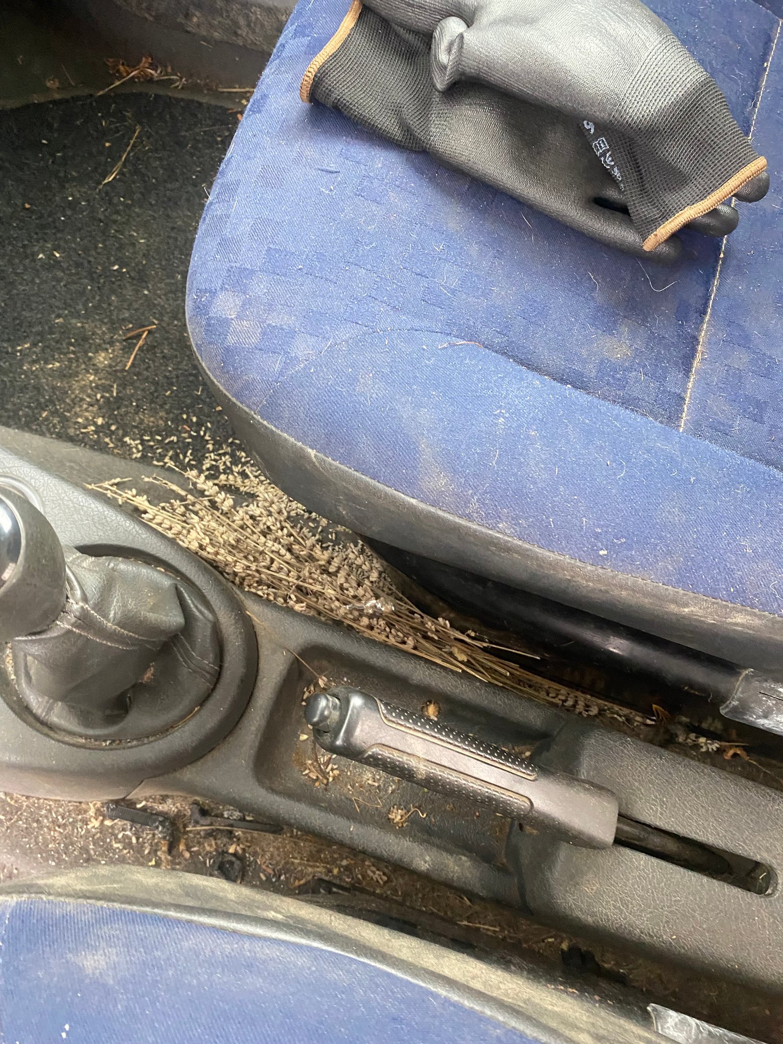 Tapis et moquettes de voiture nettoyés